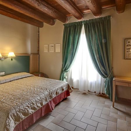 Hotel Residence Diamantina Ferrara Bagian luar foto
