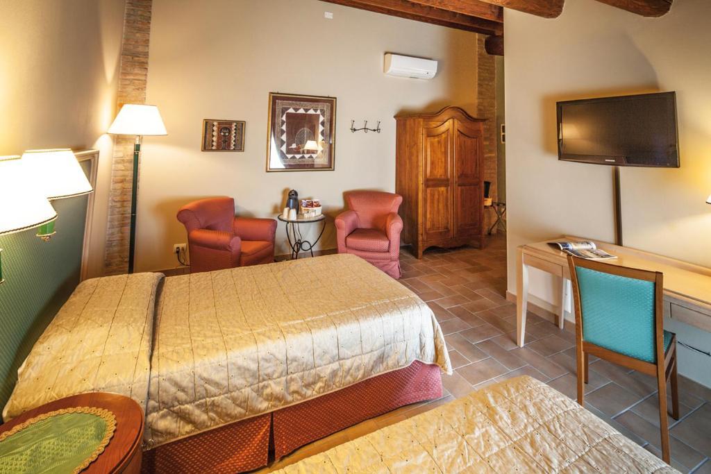 Hotel Residence Diamantina Ferrara Ruang foto