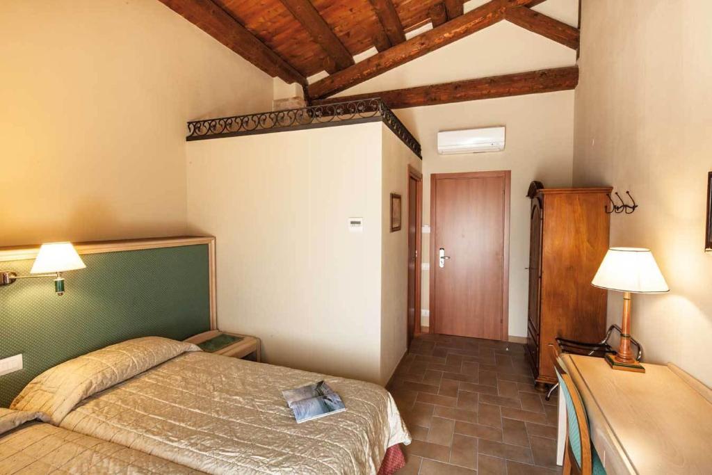 Hotel Residence Diamantina Ferrara Ruang foto