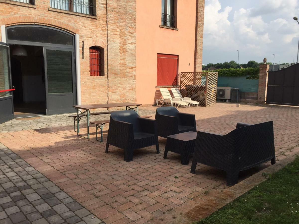 Hotel Residence Diamantina Ferrara Bagian luar foto